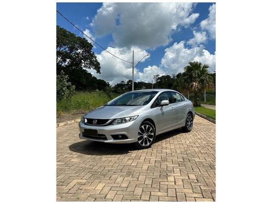 HONDA CIVIC 2.0 LXR 16V FLEX 4P AUTOMÁTICO HONDA CIVIC 2.0 LXR 16V FLEX 4P AUTOMÁTICO